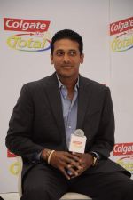 Mahesh Bhupati at Colgate Total promotional event in Olive on 11th Jan 2012 (34).JPG